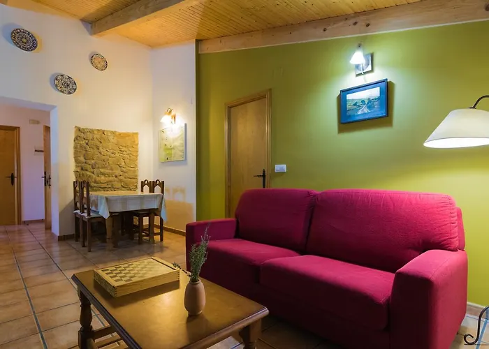 Casa Contorna Lejlighed Agullo