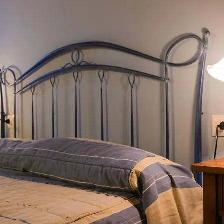 Casa Contorna *